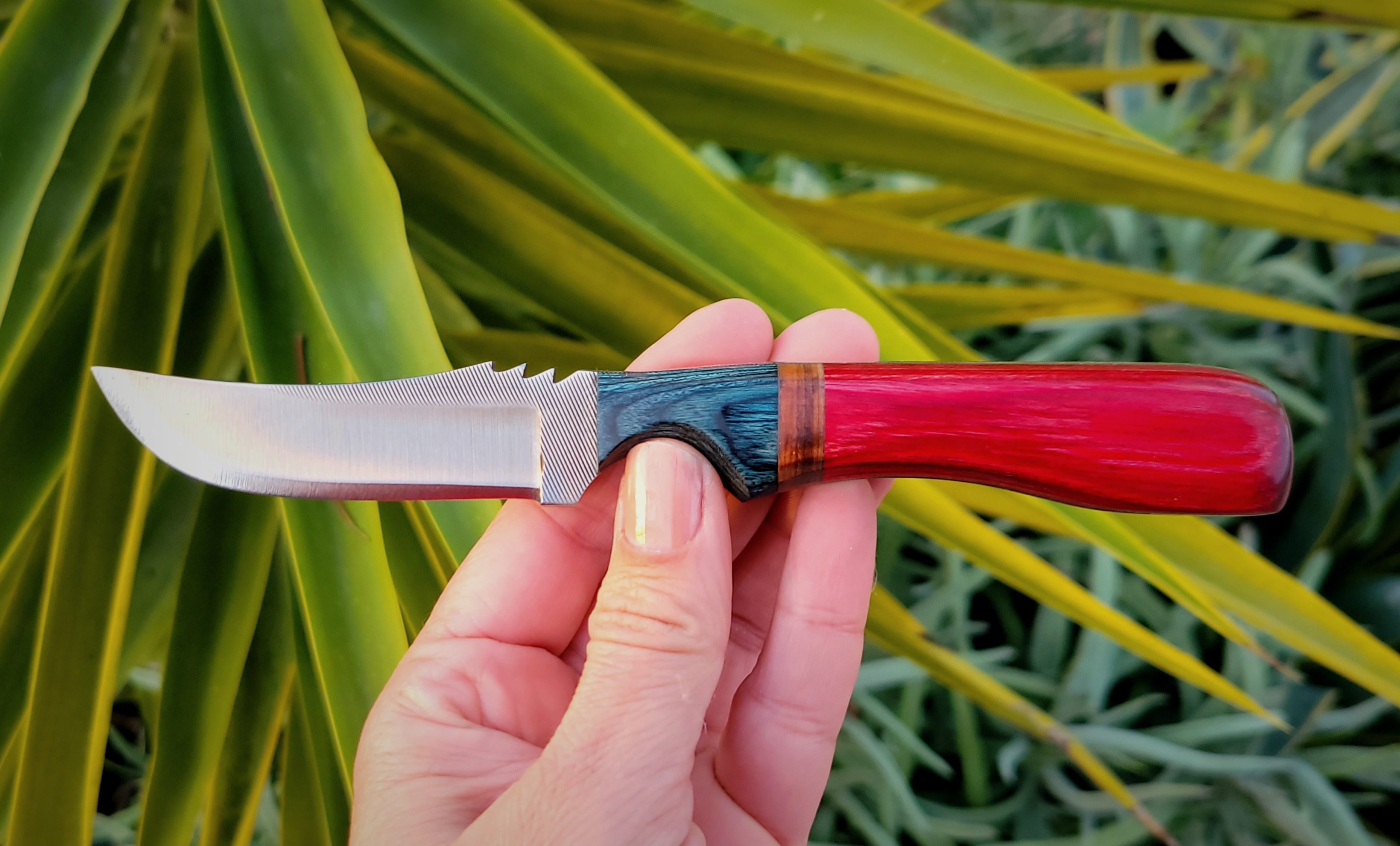 MY USA KNIFE-RED-POLISHED